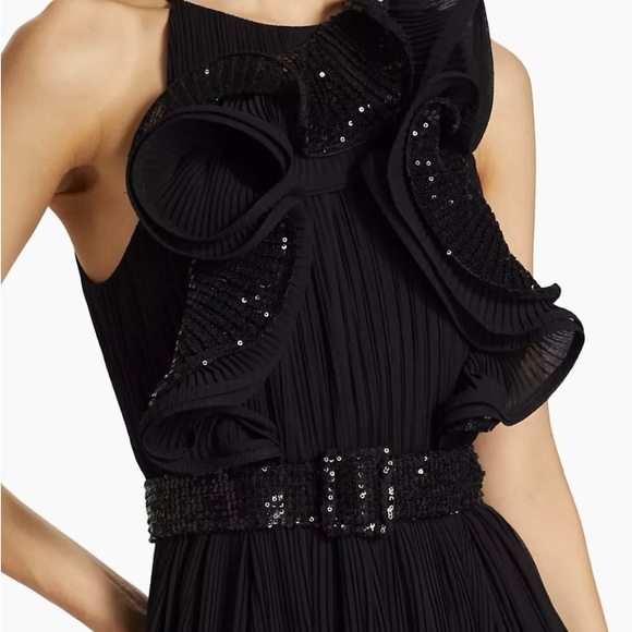 Stunning Badgley Mischka black pleated sequin ruffle gown. Worn once. - Picture 4 of 12